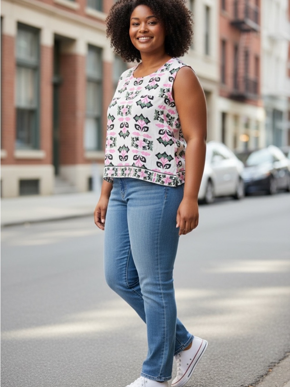 BEYOND by Vera Printed Crop Top | Pink & Green | NWT | XL - Picture 2 of 6